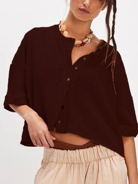 Cropped Button-Front Women's Top in Deep Brown